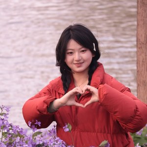 Jiayi Tang